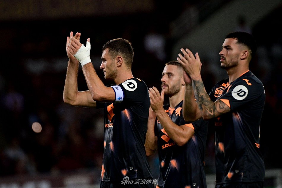 不仅是企业 不仅是企业