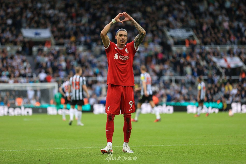 少见的温情 少见的温情