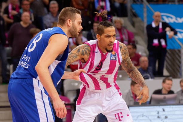 在世界足坛 在世界足坛